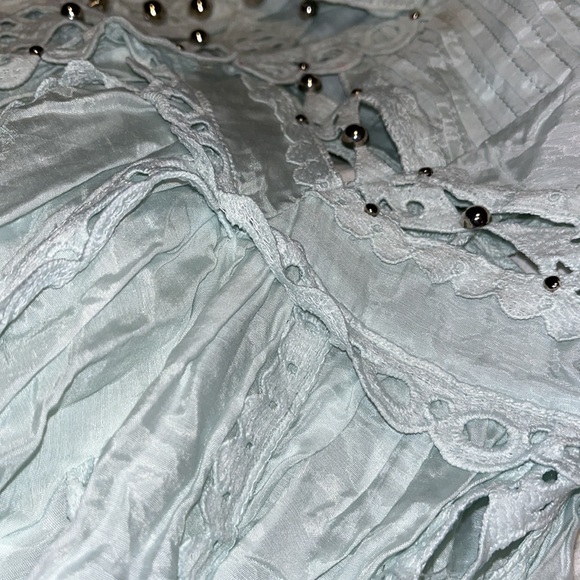 Plunge embroidered Blouse similar to designer style  size L - Picture 7 of 9